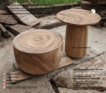 Desain meja ini dirancang dengan kemudahan dalam pengaplikasian dekorasi tata ruang, mudah dipindahkan sesuai kebutuhan tanpa mengorbankan stabilitas dan kekokohan. Dengan tampilannya yang serbaguna, meja ini dapat dengan mudah beradaptasi dengan berbagai kebutuhan ruang Anda, menjadikannya investasi yang berharga bagi rumah Anda. Tampilan minimalis yang elegan menjadikannya sempurna untuk ruang tamu, kamar tidur, meja teras, meja outdoor, ruang dapur, kamar mandi, atau bahkan ruang kerja Anda.